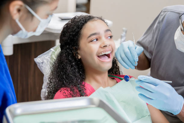 Best Broken or Chipped Tooth Repair in Cross Roads, TX